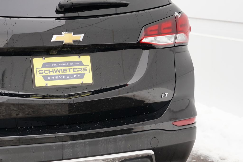 Used 2022 Chevrolet Equinox LT image 12