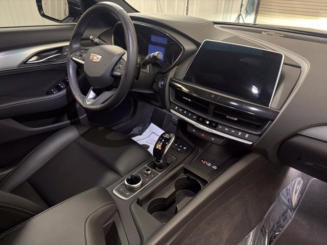 Used 2024 Cadillac CT5 Luxury RWD image 24