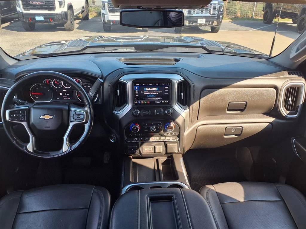 Used 2022 Chevrolet Silverado 2500 LTZ w/ LTZ Texas Edition AWD/4WD image 3