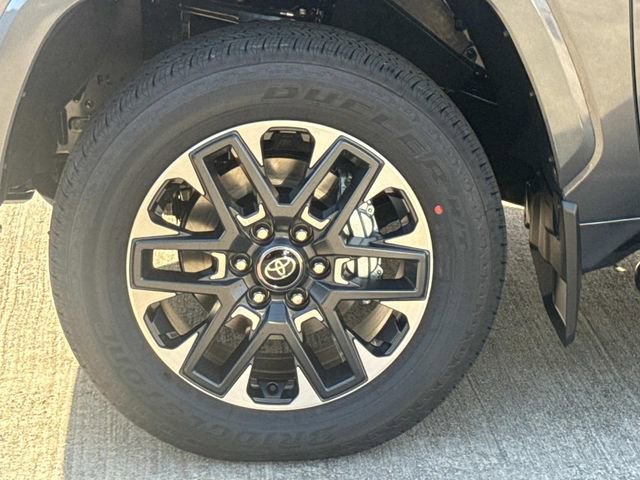 New 2026 Toyota Tundra Limited AWD/4WD image 4