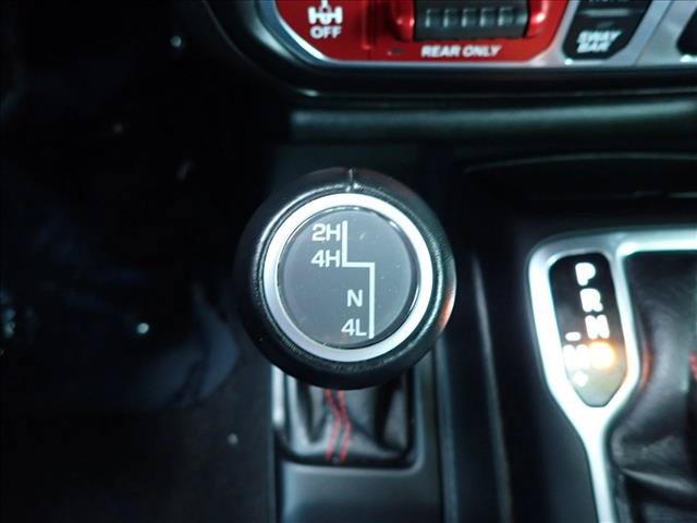 Used 2023 Jeep Gladiator Rubicon w/ Cold Weather Group AWD/4WD image 21