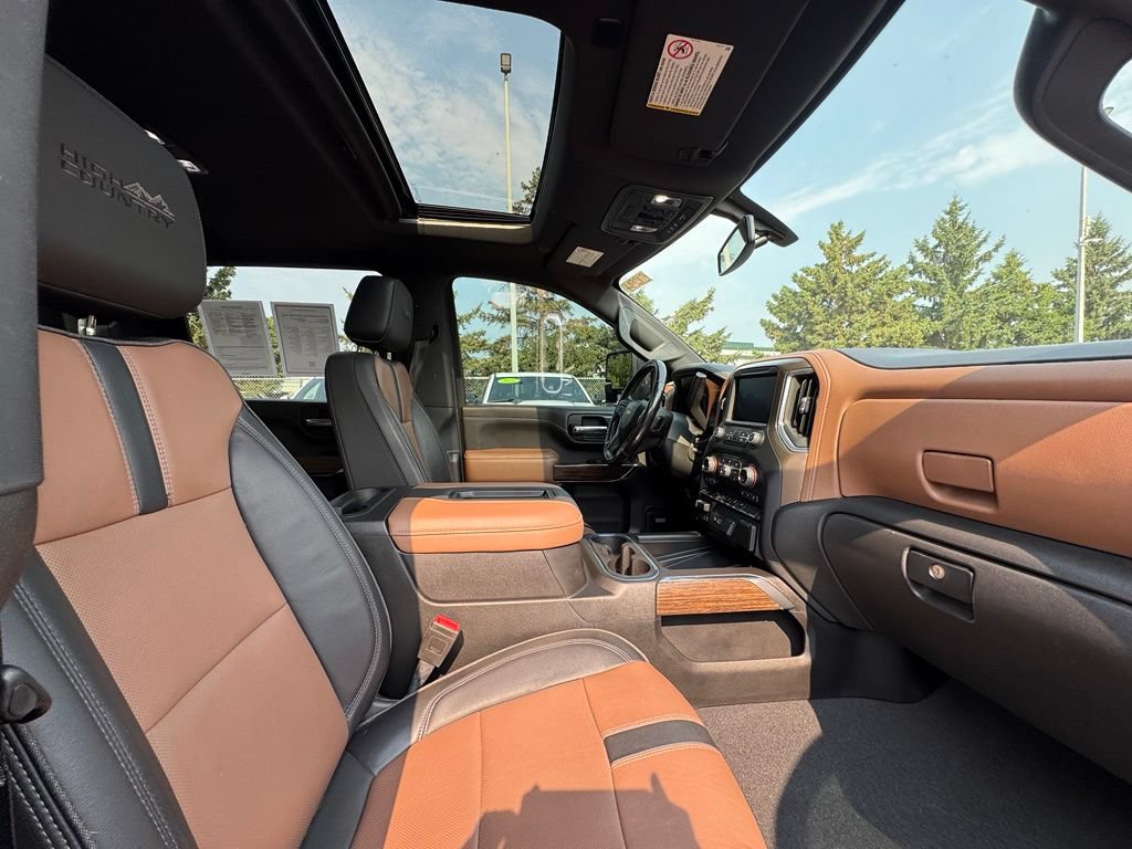 Used 2022 Chevrolet Silverado 2500 High Country AWD/4WD image 39