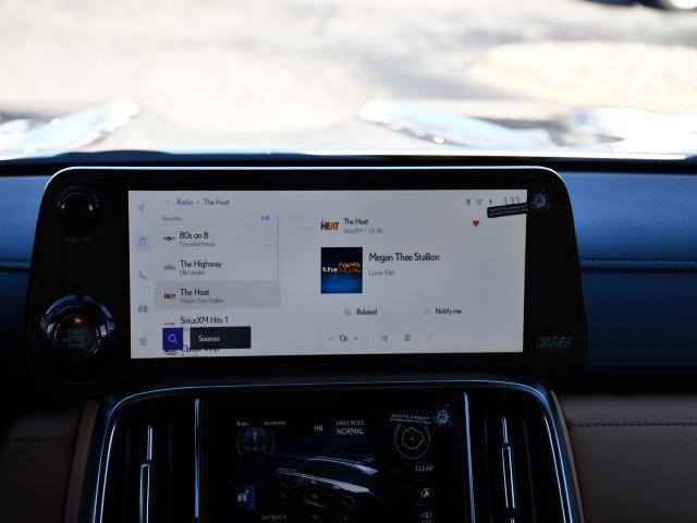 New 2026 Lexus LX 600 4WD w/ Luxury Package image 29