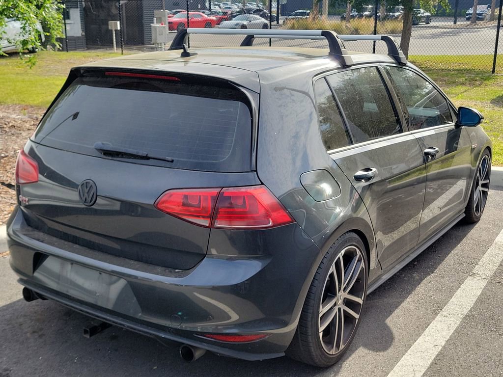 Used 2017 Volkswagen GTI SE FWD image 9