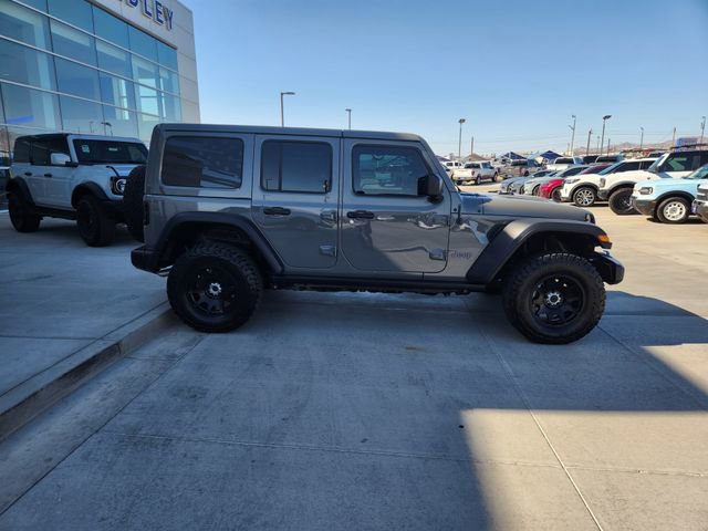 Used 2022 Jeep Wrangler Unlimited Rubicon 4xe AWD/4WD image 4
