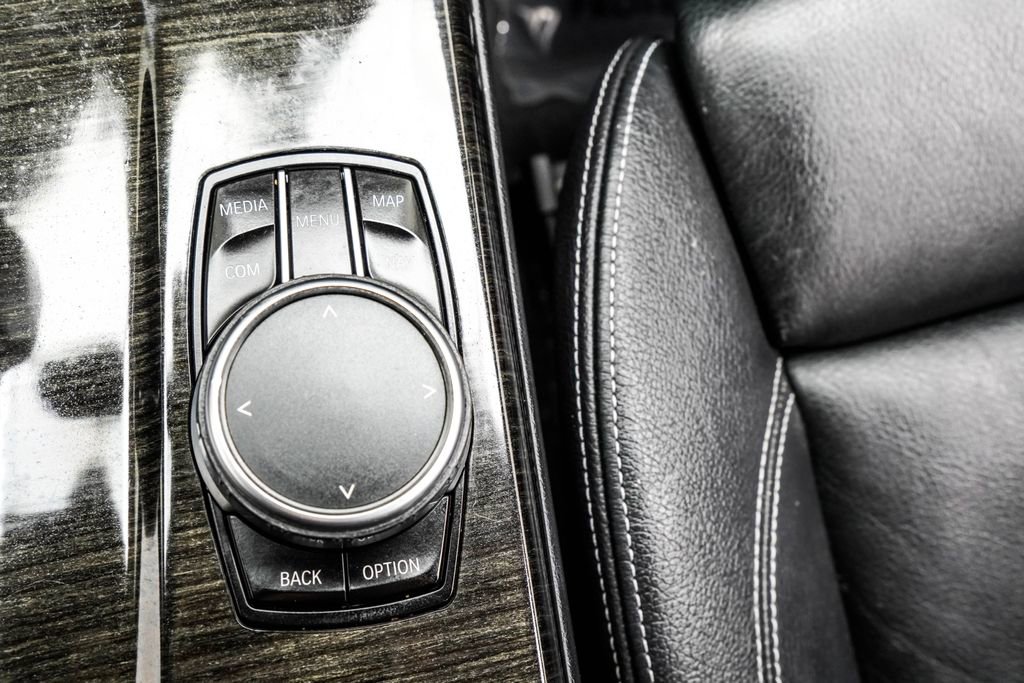 Used 2017 BMW X3 sDrive28i image 25