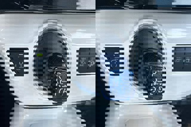 Used 2019 Toyota Prius Prime Premium image 25