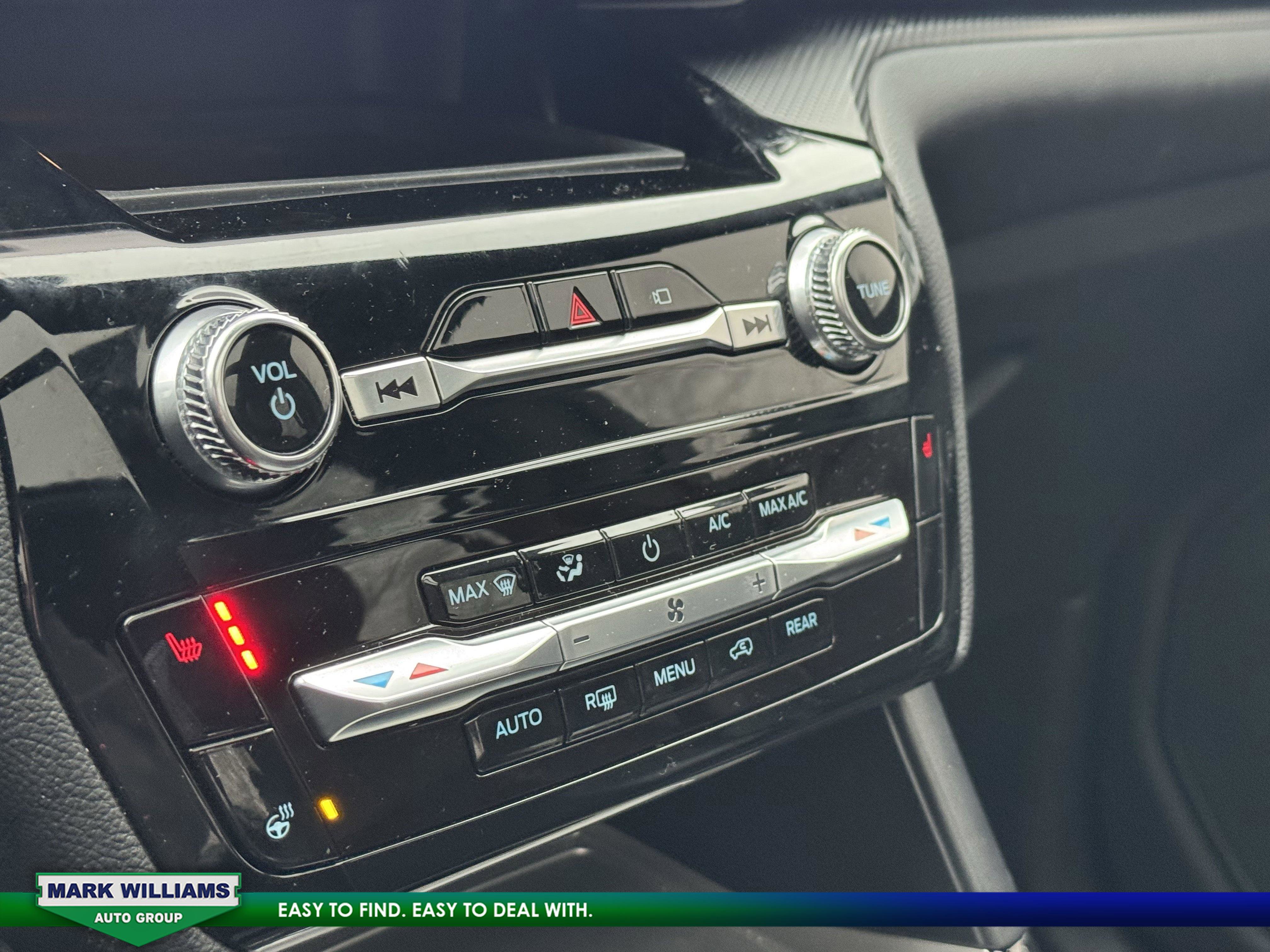 Used 2023 Ford Explorer ST-Line w/ Class IV Trailer Tow Package image 25