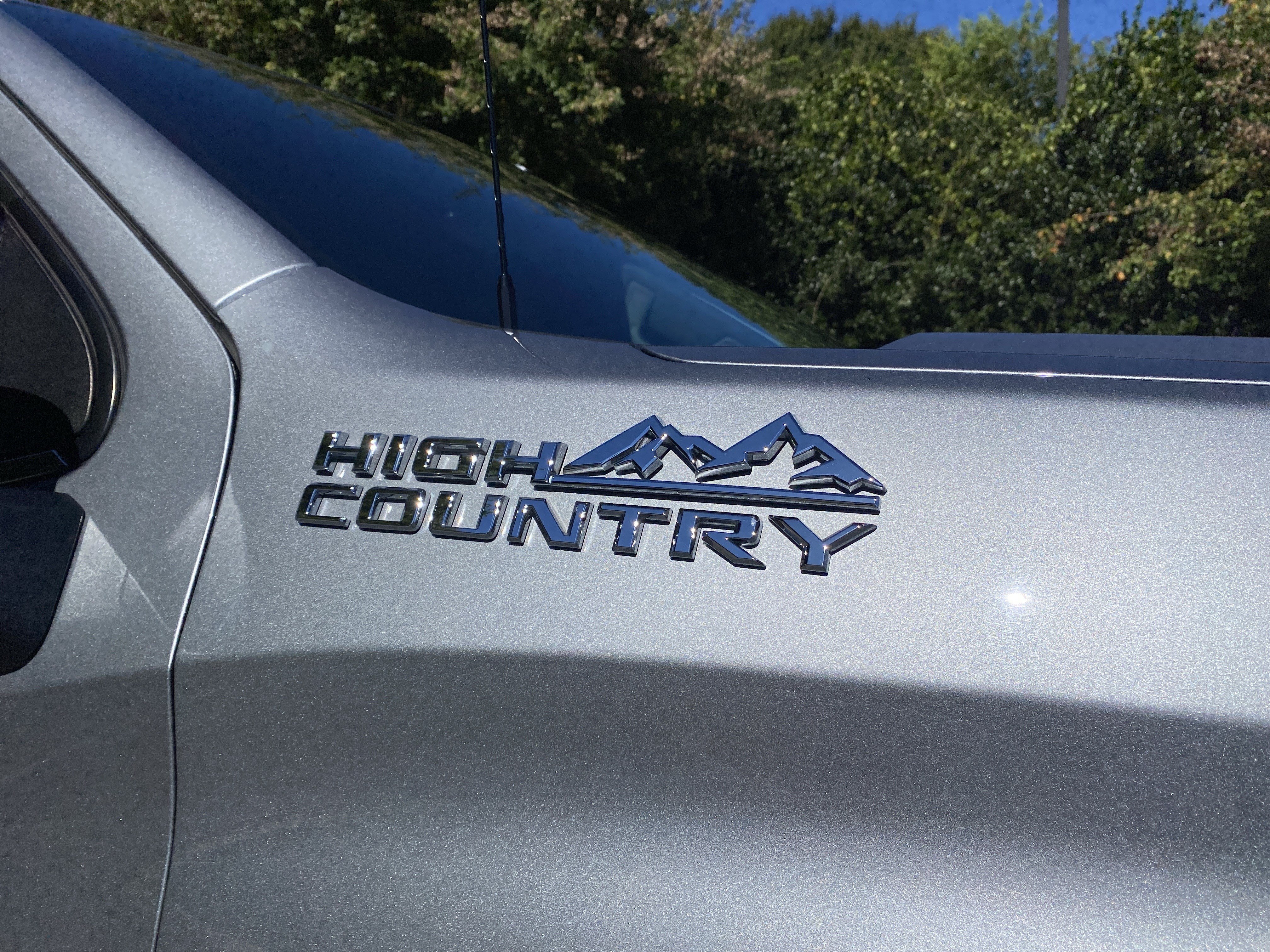Used 2023 Chevrolet Silverado 1500 High Country w/ High Country Premium Package AWD/4WD image 48
