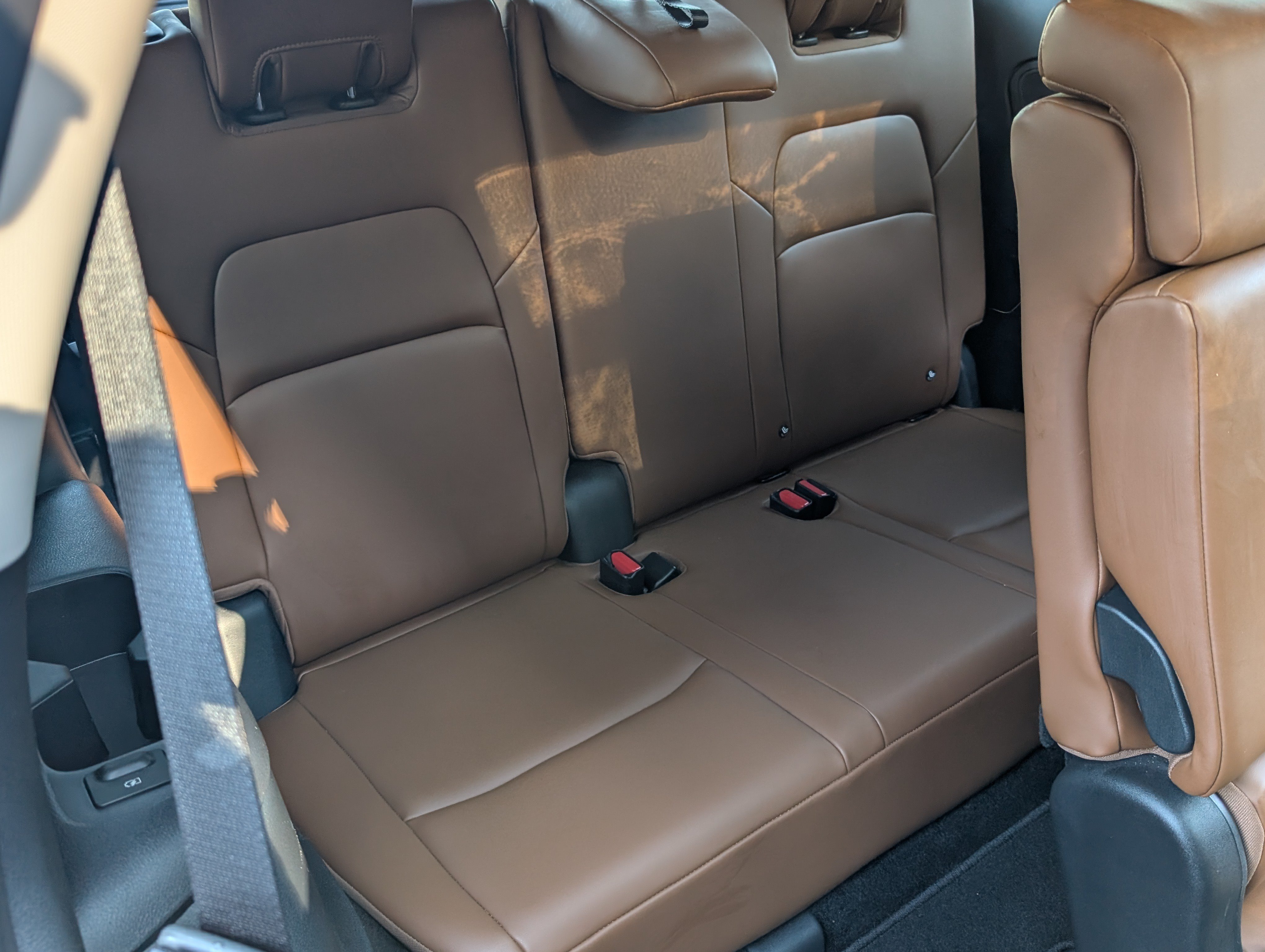 Used 2025 Nissan Pathfinder Platinum w/ Cargo Package FWD image 22