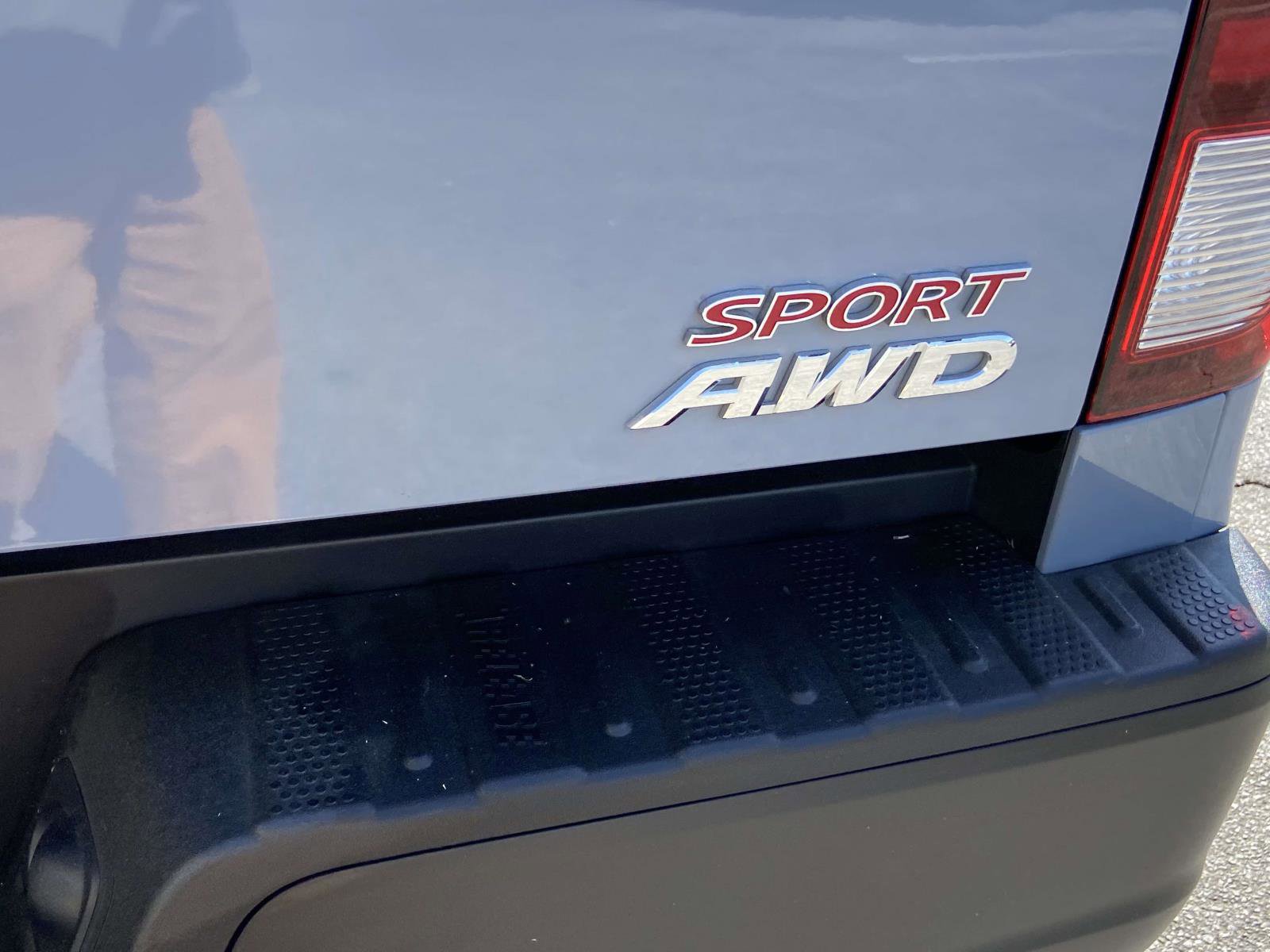 Certified 2023 Honda Ridgeline Sport image 6