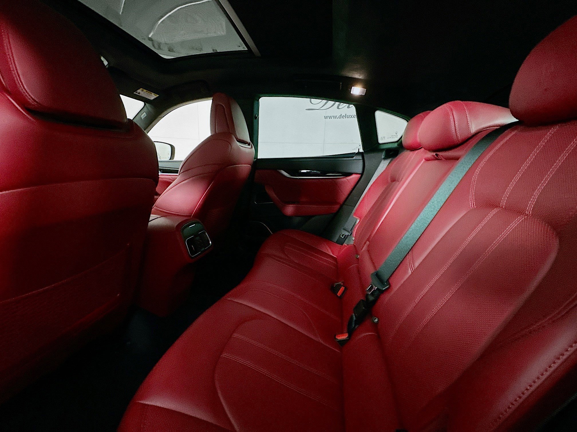 Used 2023 Maserati Levante Modena image 24