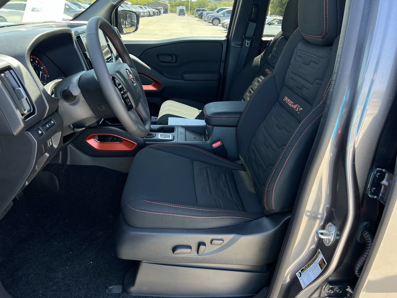 New 2026 Nissan Frontier PRO-4X w/ Pro-4x Convenience Package AWD/4WD image 9
