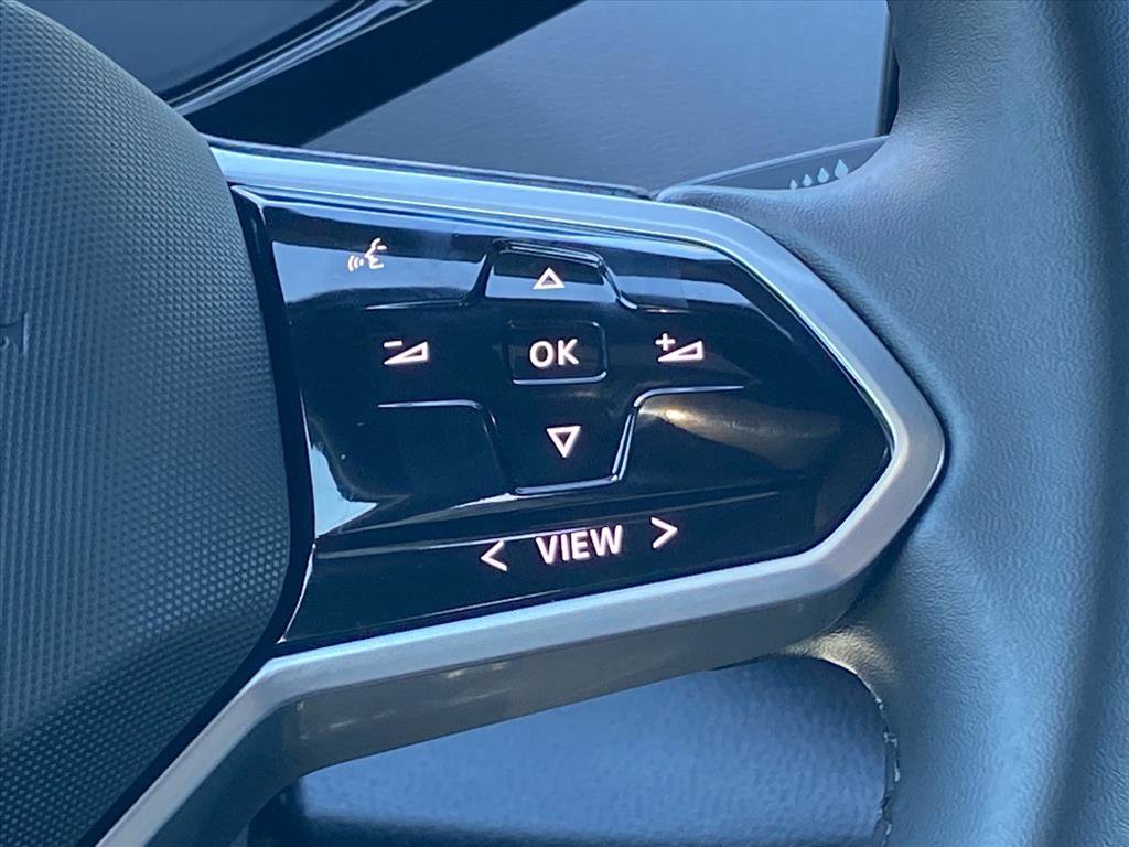 Certified 2024 Volkswagen ID.4 S image 9