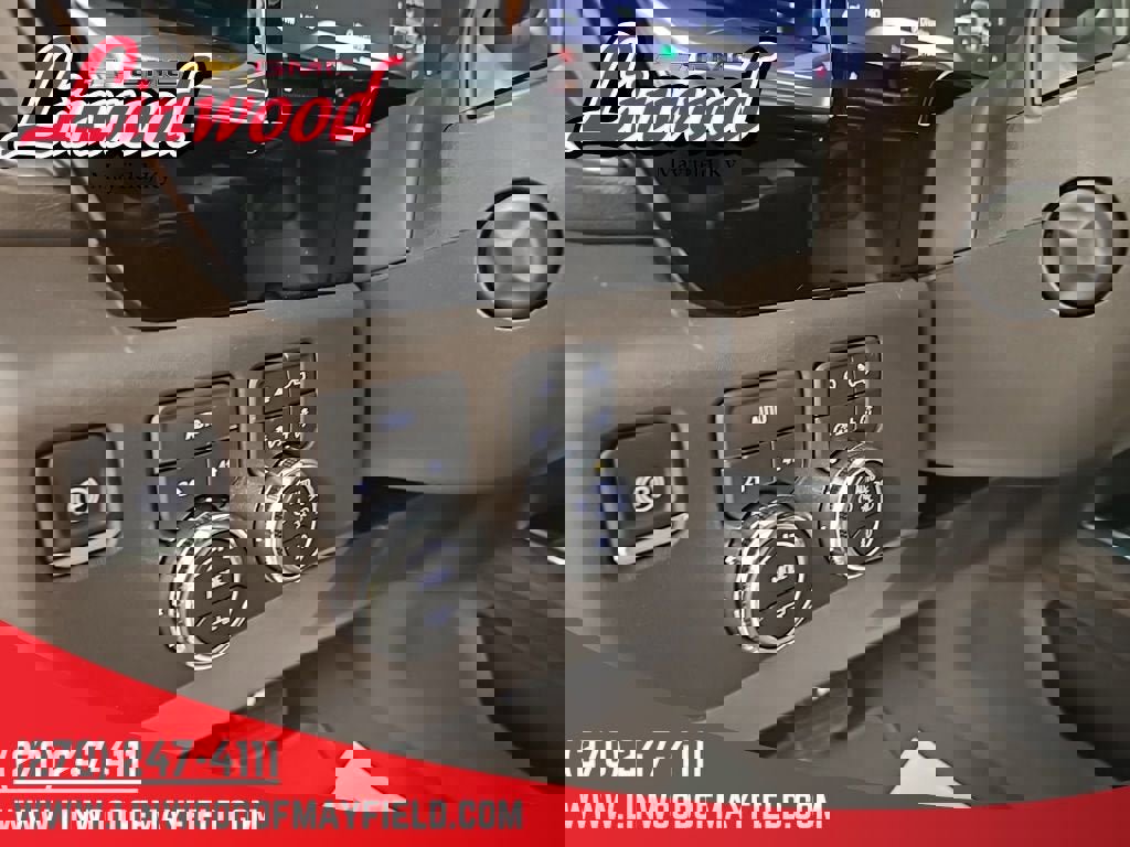 New 2026 GMC Sierra 1500 SLT w/ SLT Premium Package image 20