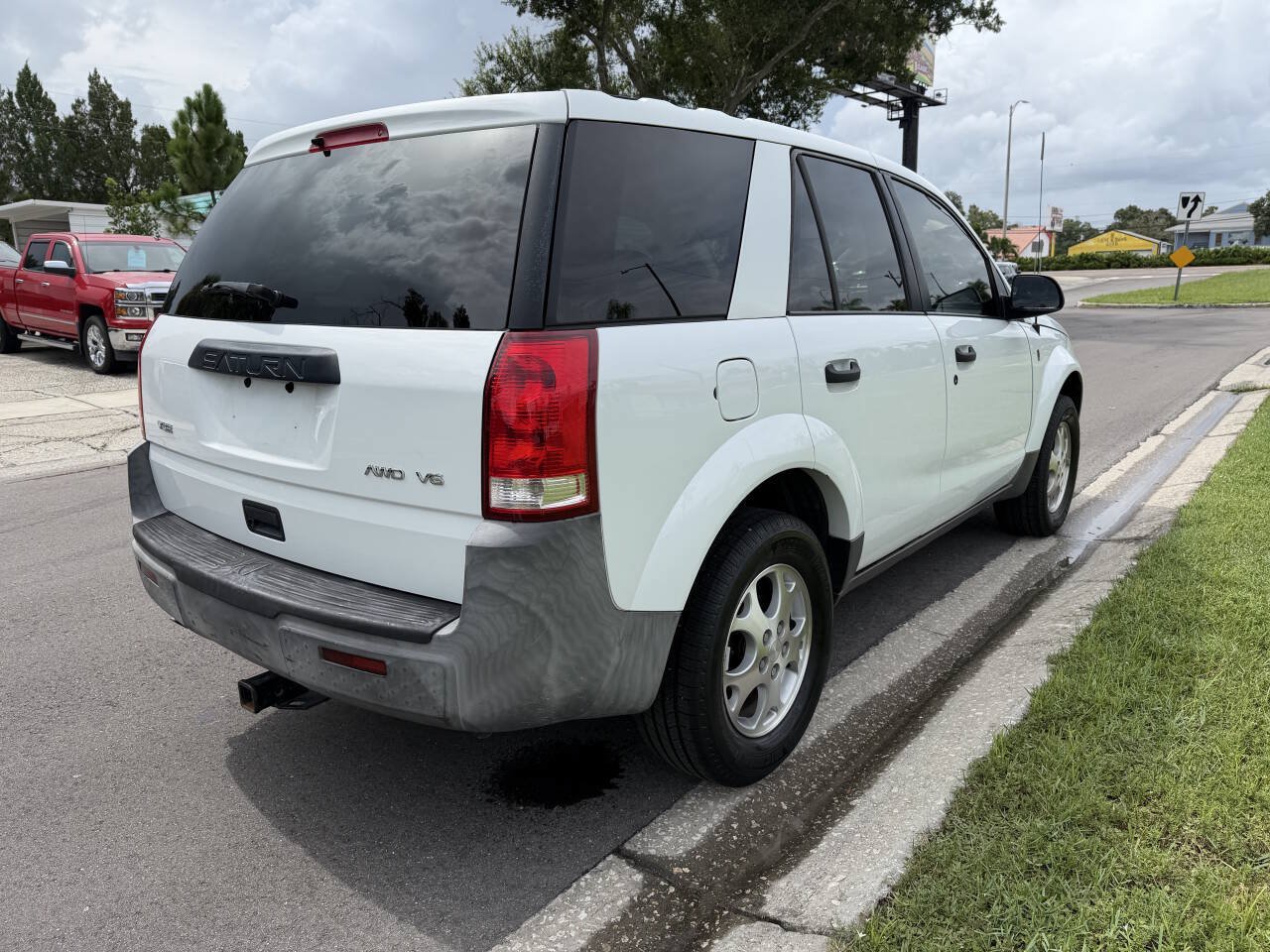 Used 2002 Saturn Vue AWD V6 image 5