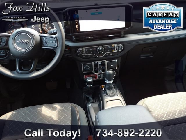 New 2026 Jeep Gladiator Mojave w/ Safety Group AWD/4WD image 12
