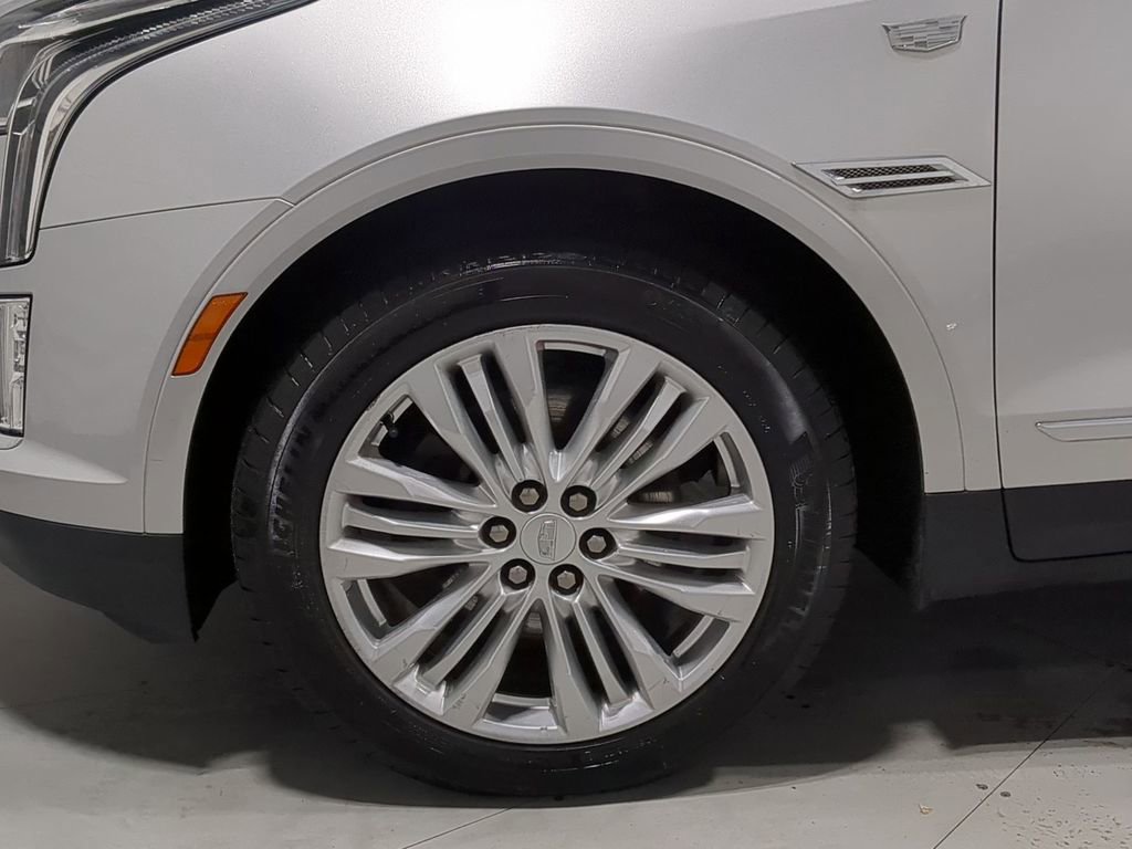 Used 2019 Cadillac XT5 Premium Luxury image 17