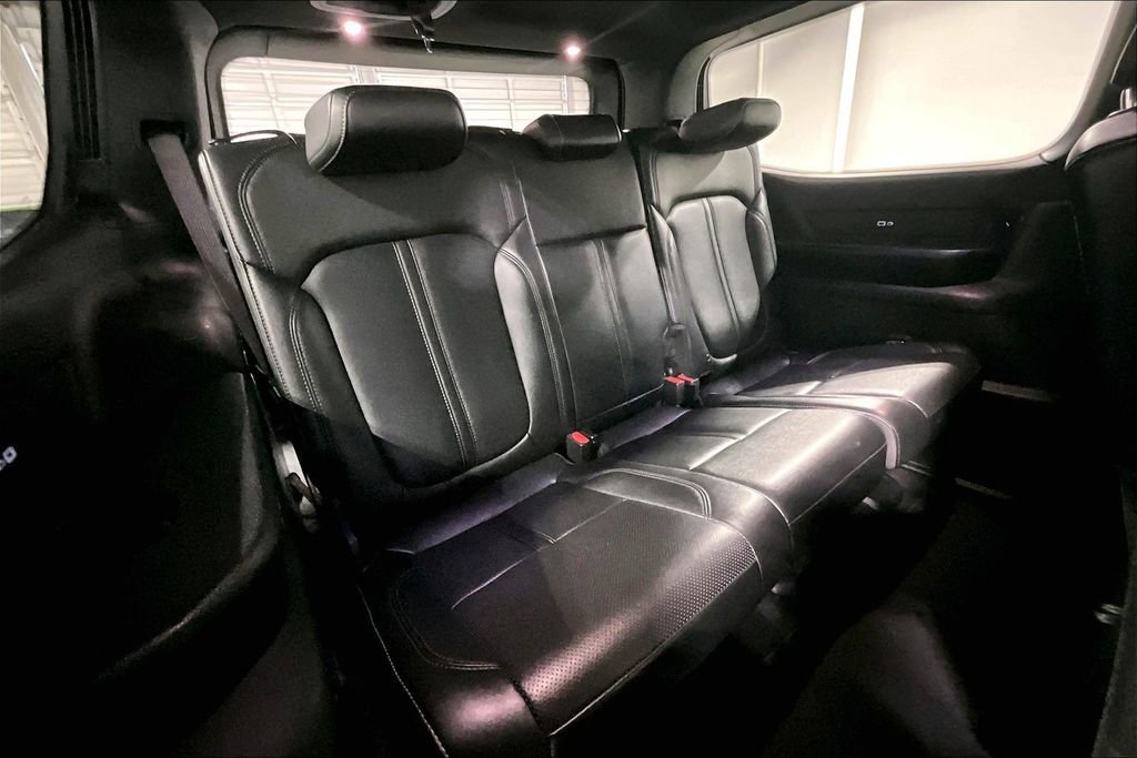 Used 2023 Jeep Wagoneer 4WD w/ Convenience Group I image 35