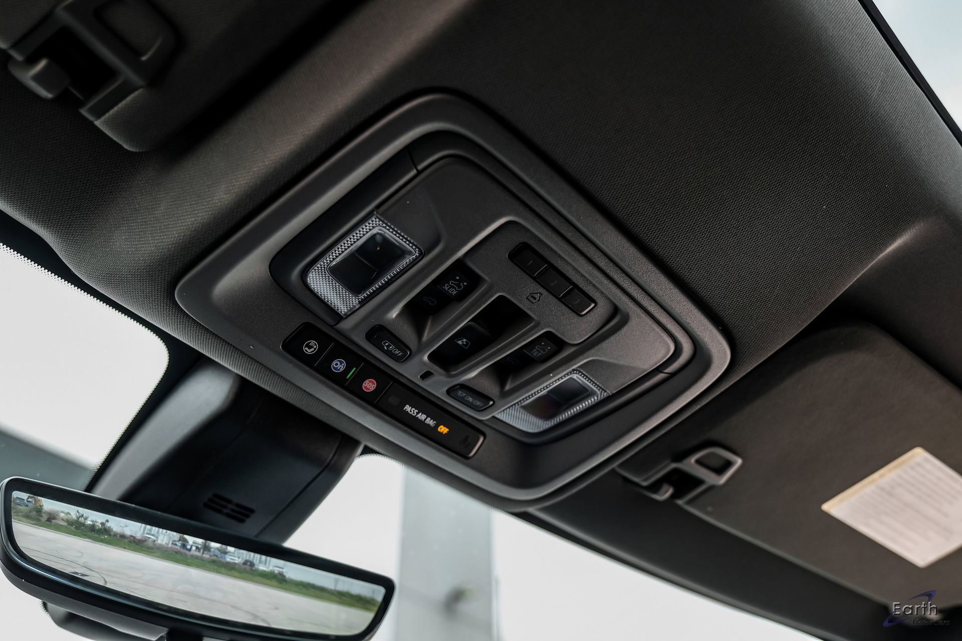 Used 2021 GMC Sierra 1500 Denali w/ Denali Ultimate Package image 39