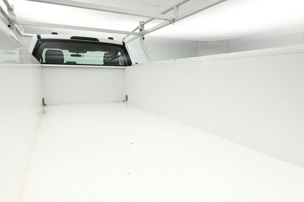 New 2026 Ford F350 XL w/ XL Chrome Package RWD image 21