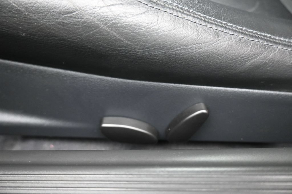 Used 2002 Mercedes-Benz SLK 320 image 12