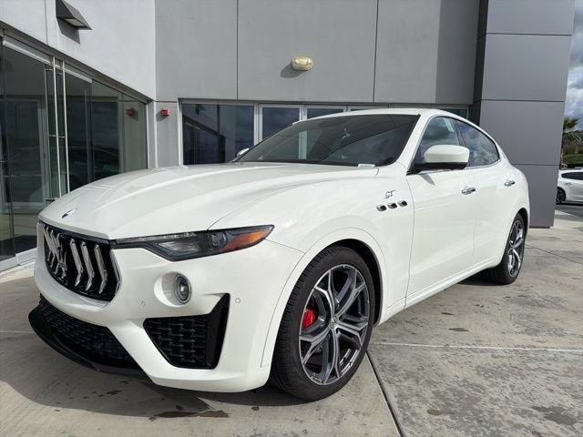 Certified 2022 Maserati Levante GT AWD/4WD image 4