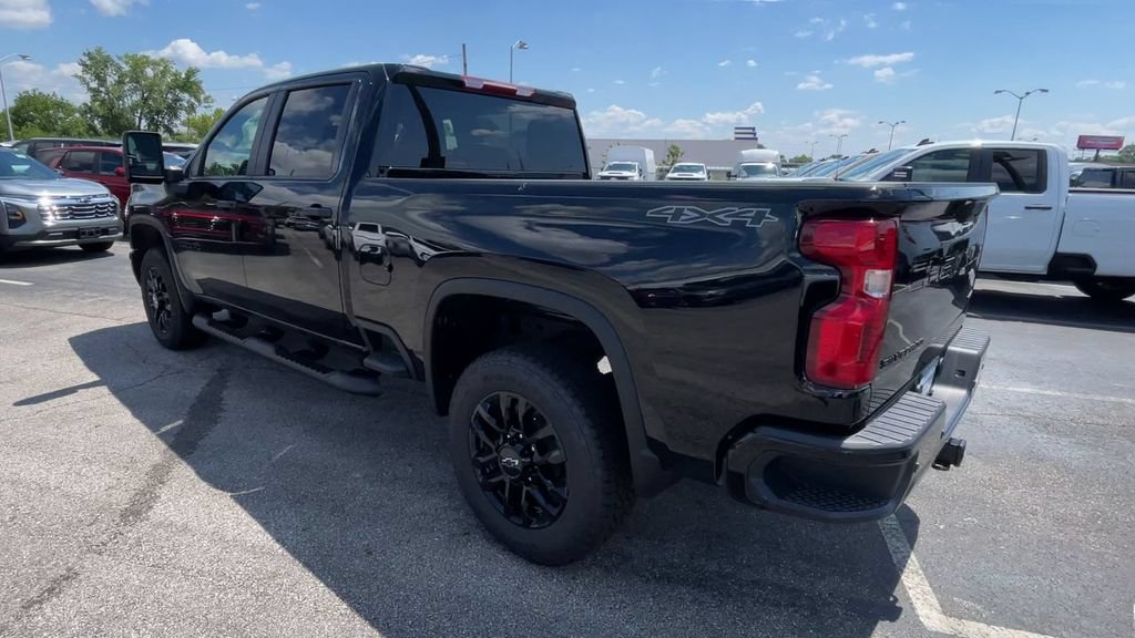 New 2026 Chevrolet Silverado 2500 Custom w/ Custom Value Package AWD/4WD image 8