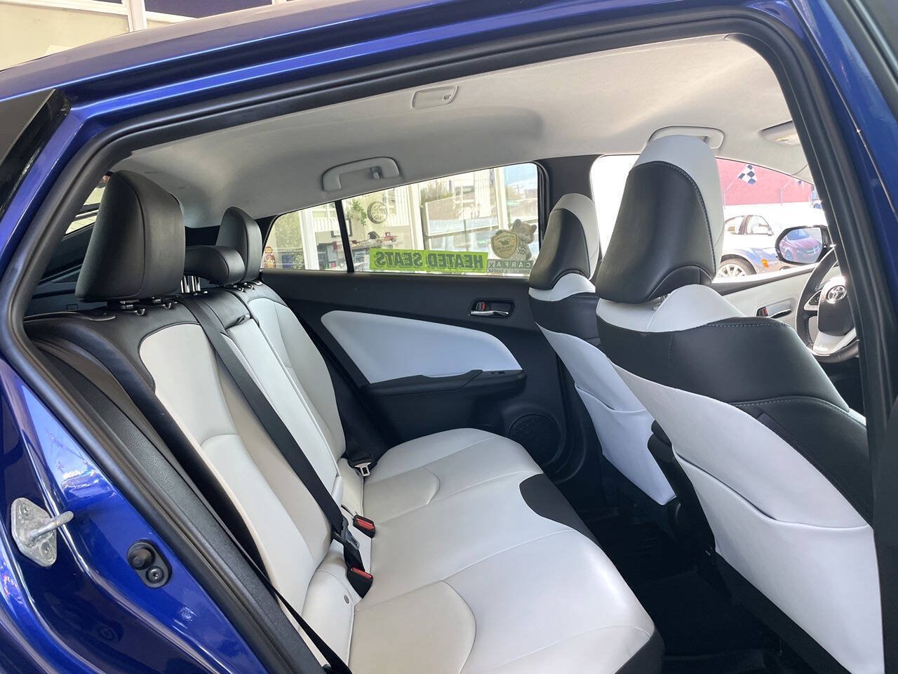 Used 2017 Toyota Prius Four Touring FWD image 25