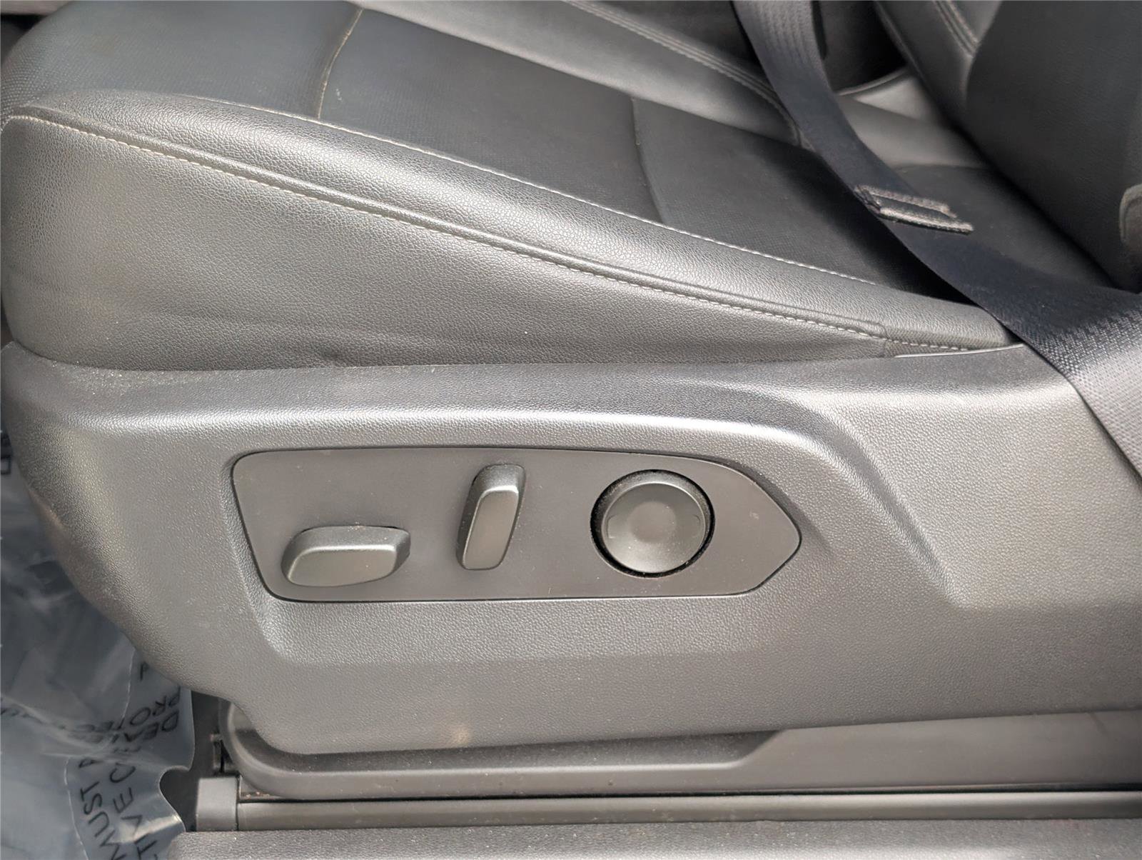 Used 2024 Chevrolet Silverado 1500 LTZ w/ Z71 Off-Road Package image 12