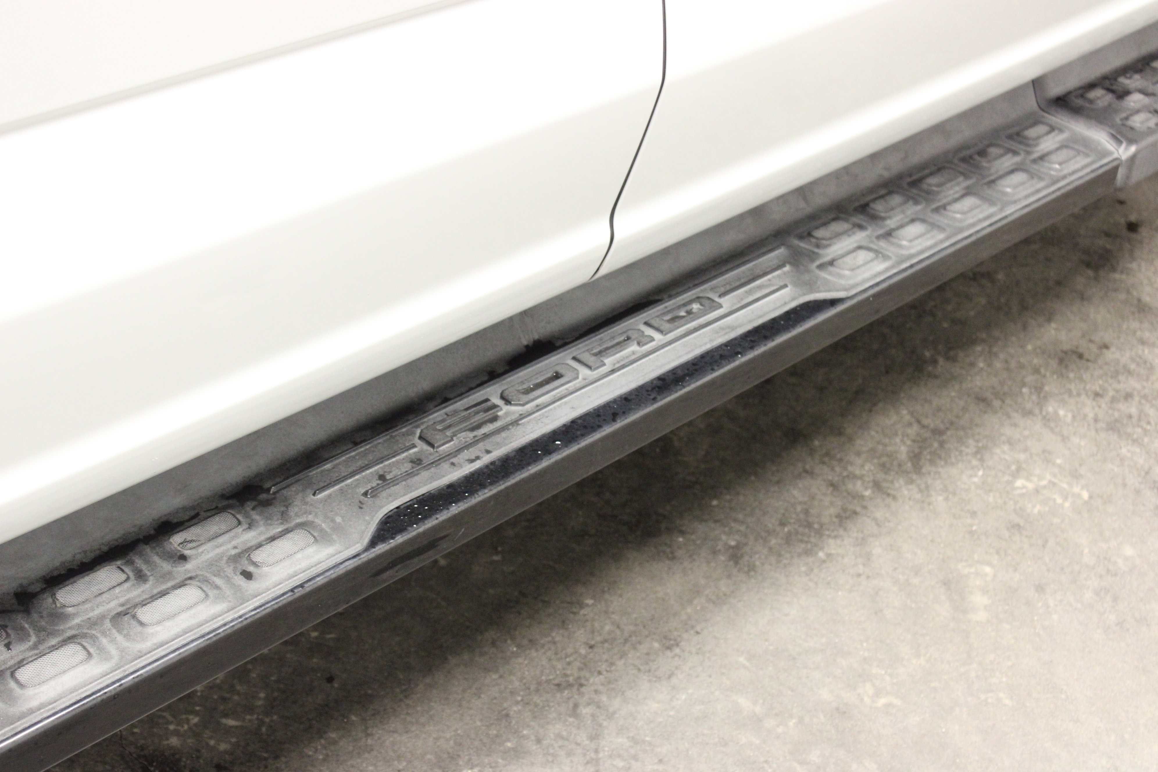 Used 2023 Ford F150 Lightning Lariat w/ Equipment Group 511A High image 11