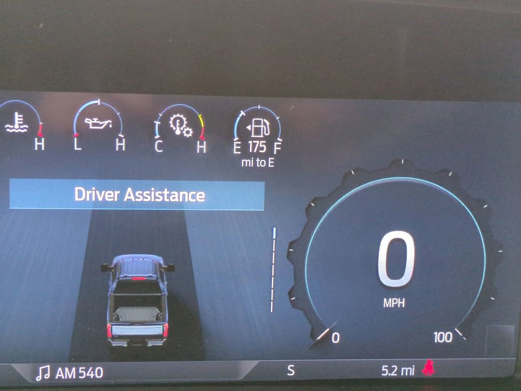 New 2026 Ford F350 Lariat w/ Black Appearance Package image 32