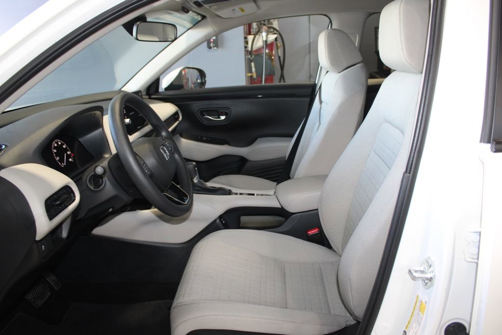 Used 2026 Honda HR-V LX image 12