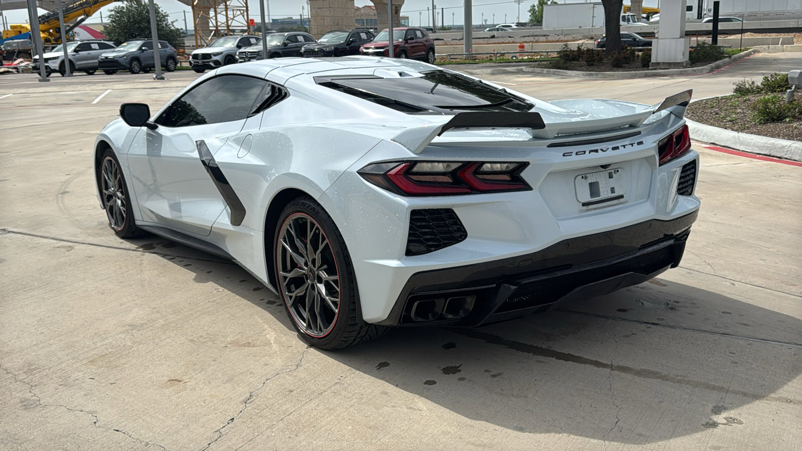 Used 2023 Chevrolet Corvette Stingray Preferred Cpe w/ Z51 Performance Package RWD image 5