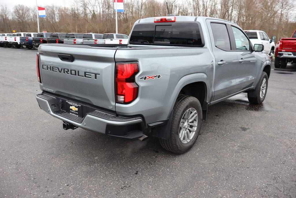 Used 2024 Chevrolet Colorado LT w/ LT Convenience Package III image 31