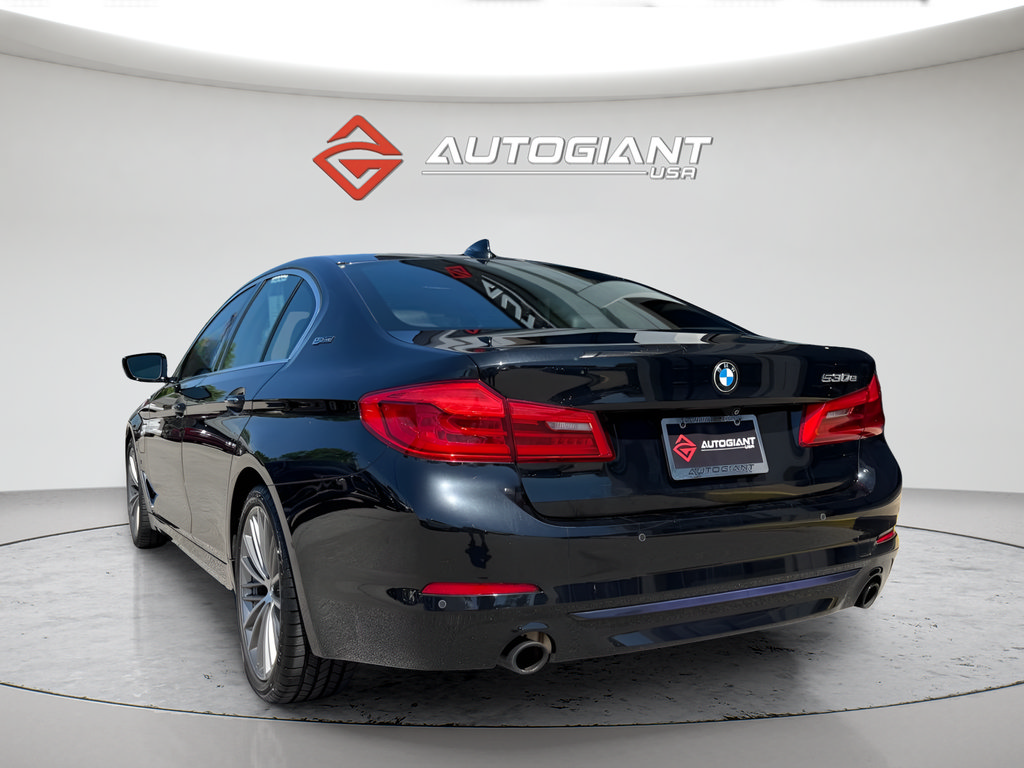 Used 2018 BMW 530e xDrive AWD/4WD image 8