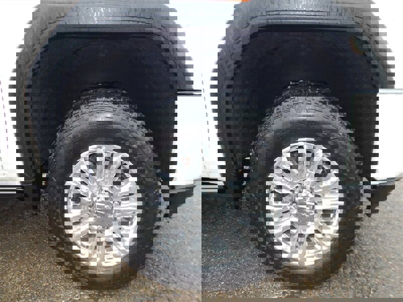 Used 2021 GMC Sierra 3500 Denali w/ Denali Ultimate Package image 13