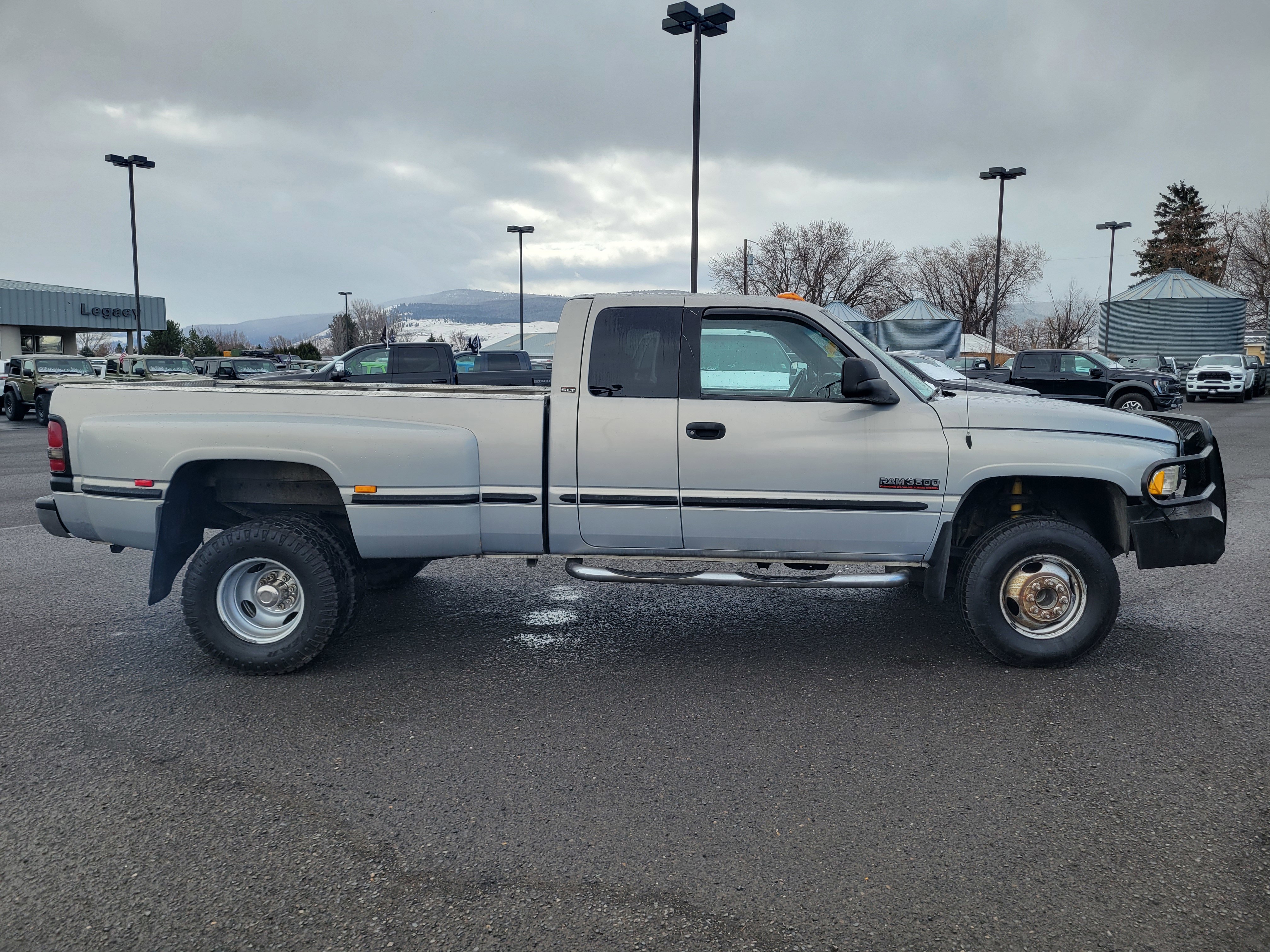 Used 1999 Dodge Ram 3500 Truck 4x4 Quad Cab image 2