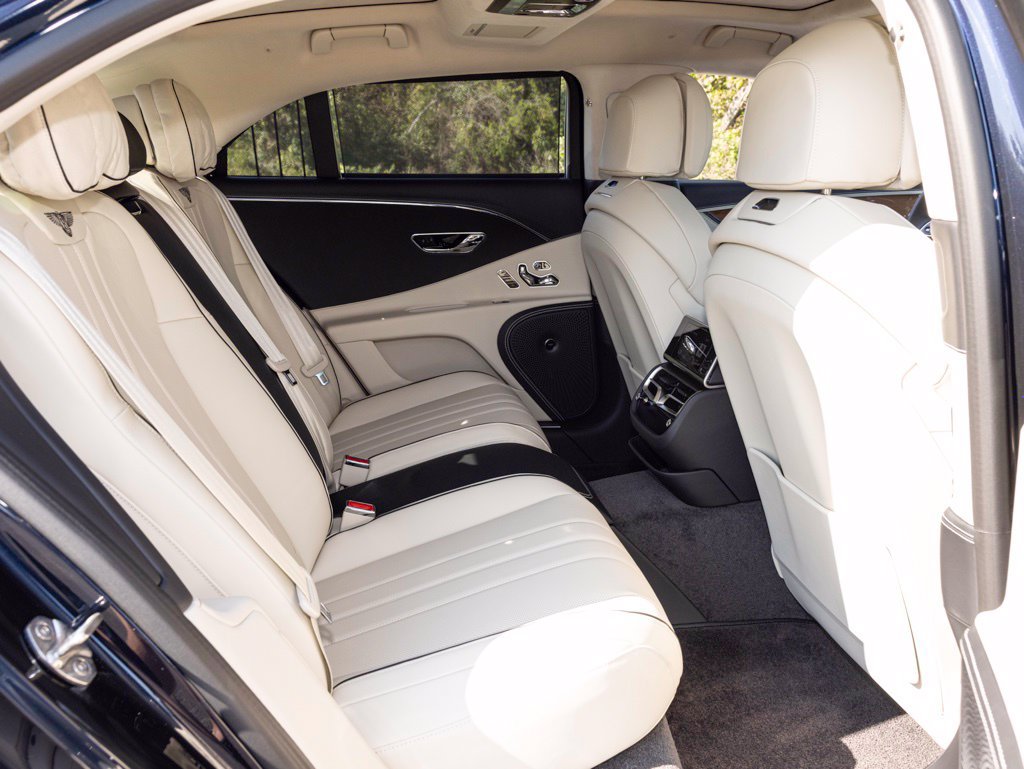 New 2027 Bentley Flying Spur AWD/4WD image 71