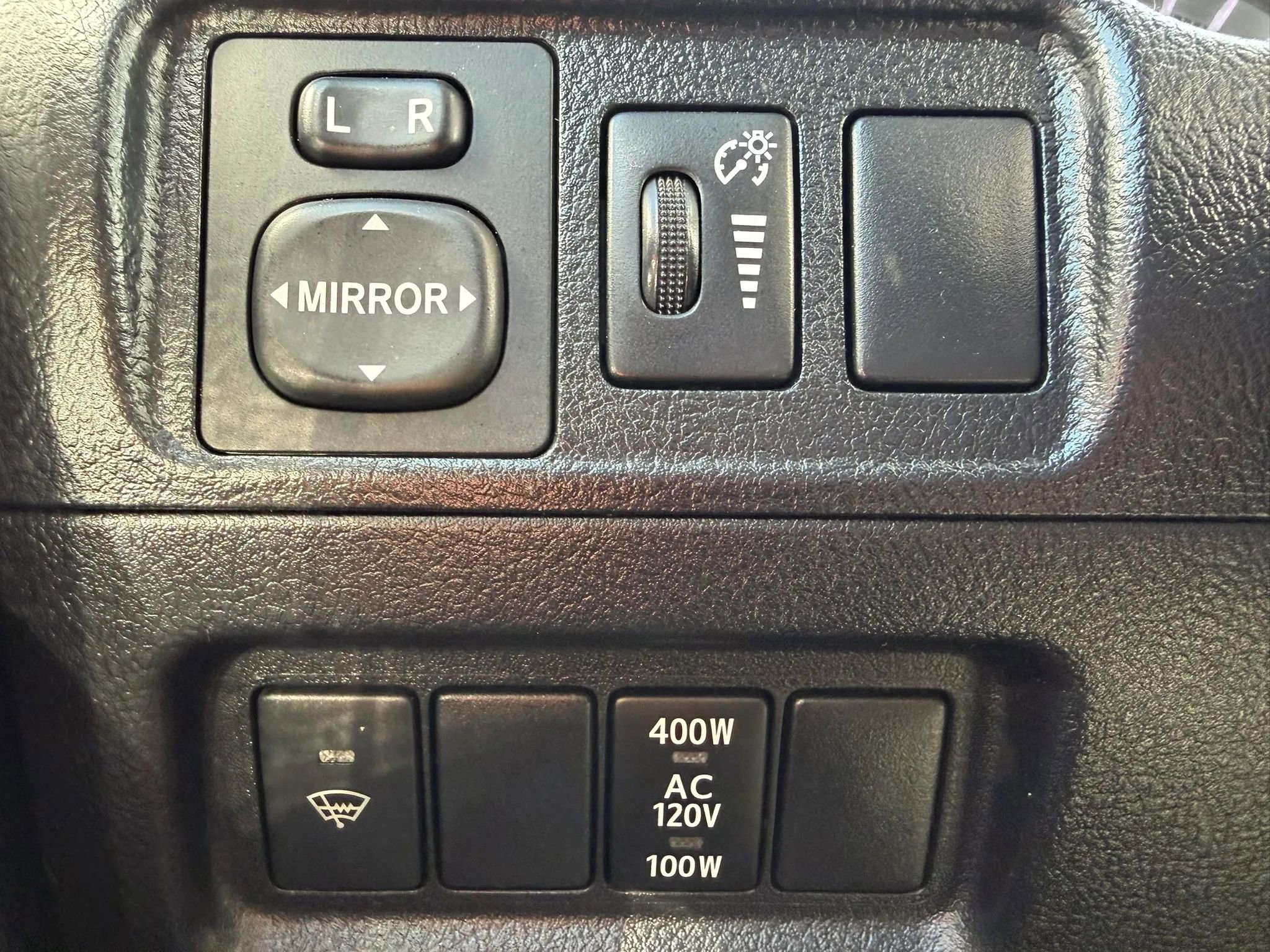 Used 2016 Toyota 4Runner SR5 image 22