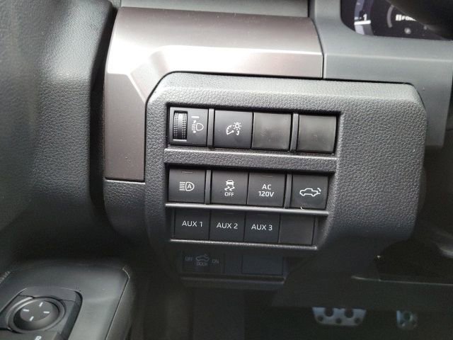 Used 2025 Toyota Tacoma TRD Sport w/ TRD Sport Premium Package image 24