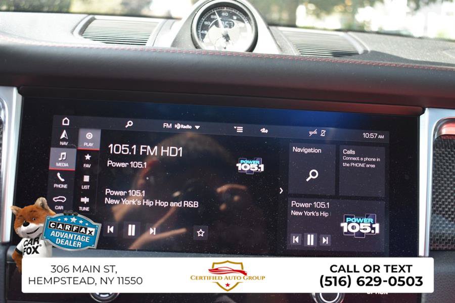 Used 2023 Porsche Macan Turbo AWD/4WD image 17