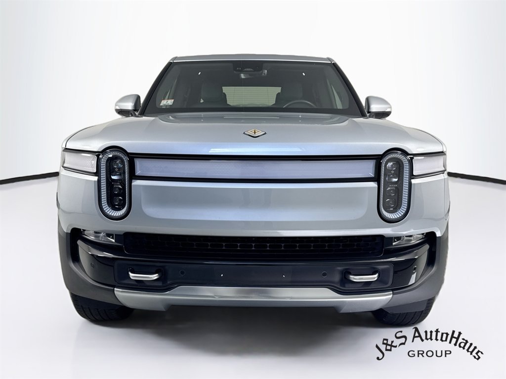 Used 2023 Rivian R1T Adventure Dual AWD/4WD image 2