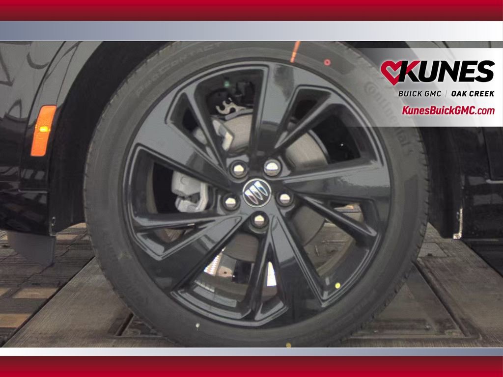 New 2026 Buick Envision Sport Touring image 10