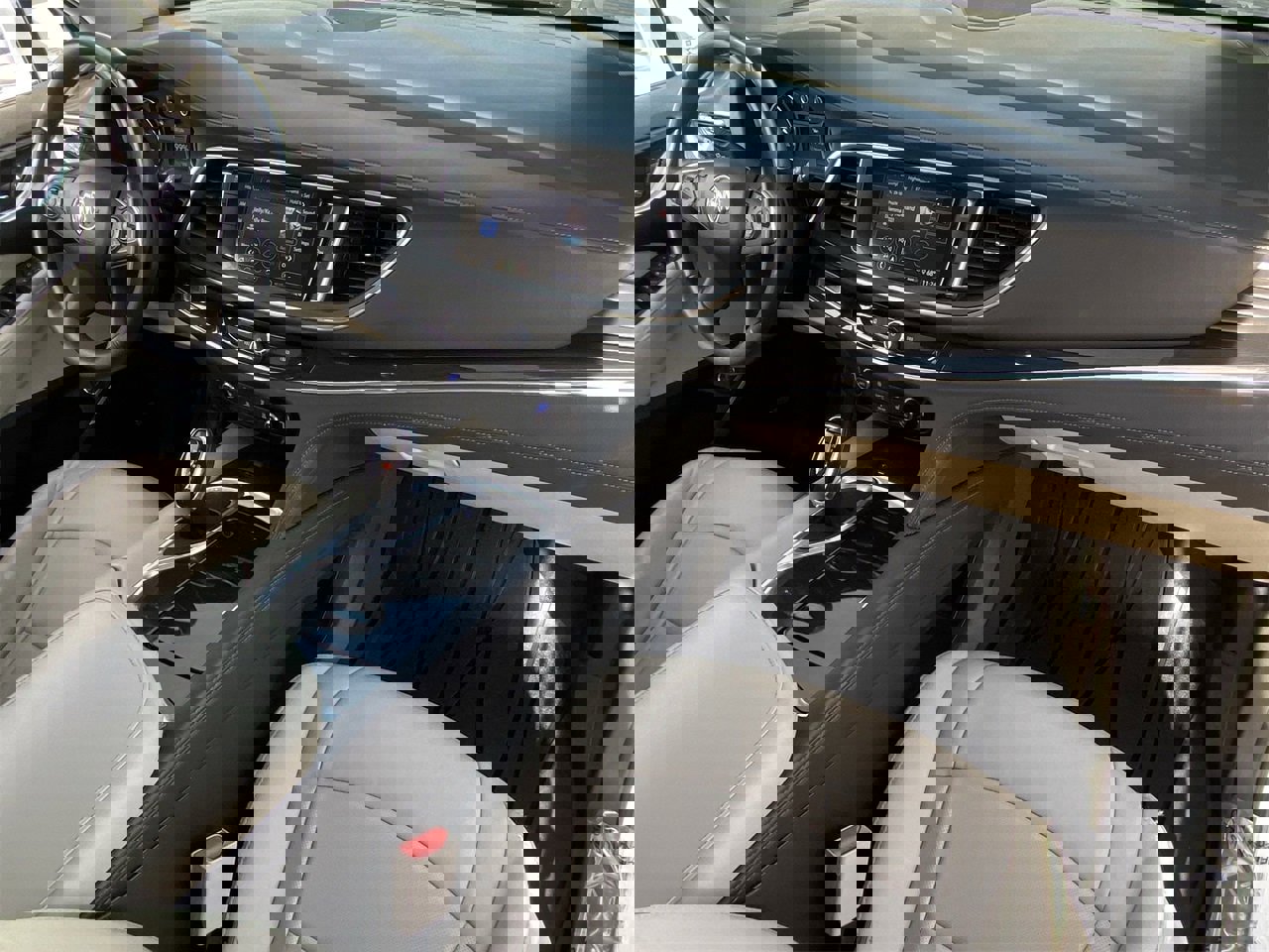 Used 2020 Buick Enclave Essence w/ Sound and Sites Package image 12