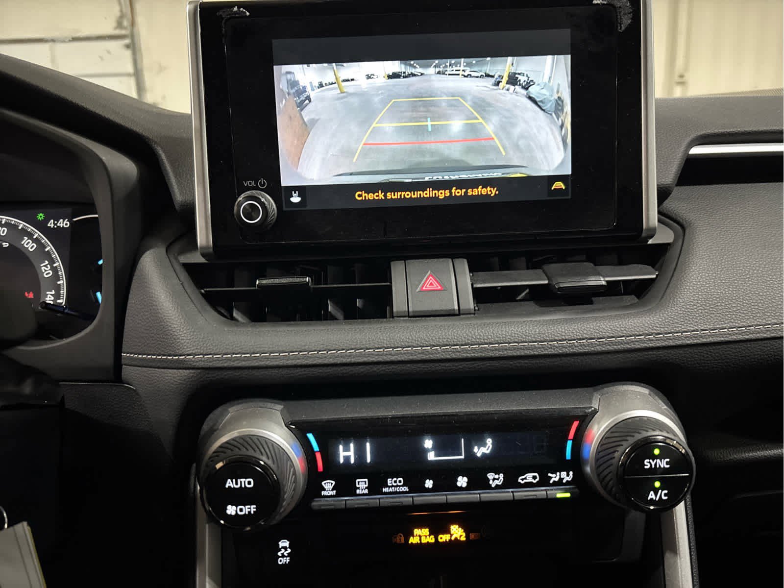 Certified 2025 Toyota RAV4 LE AWD/4WD image 10