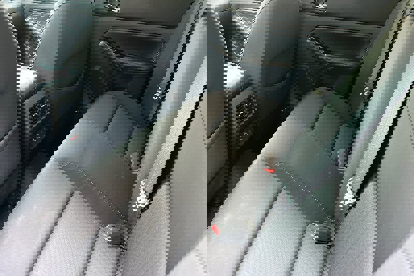 Used 2020 Nissan Altima 2.5 SV image 5