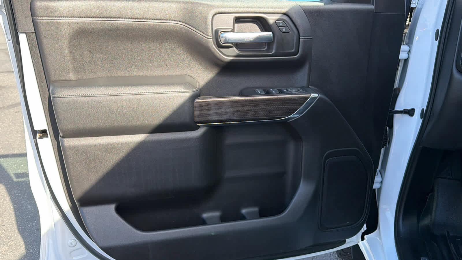 Used 2019 Chevrolet Silverado 1500 LT w/ All-Star Edition AWD/4WD image 23