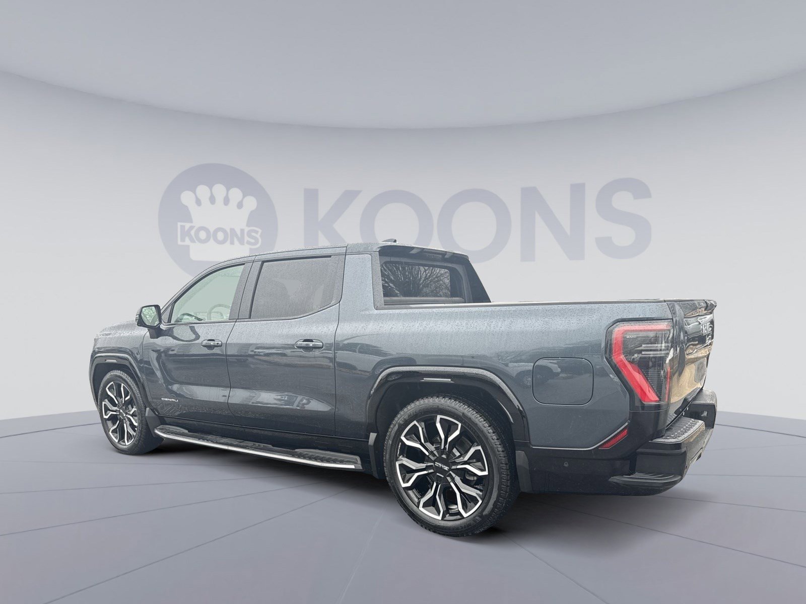 Used 2025 GMC Sierra EV Denali image 4