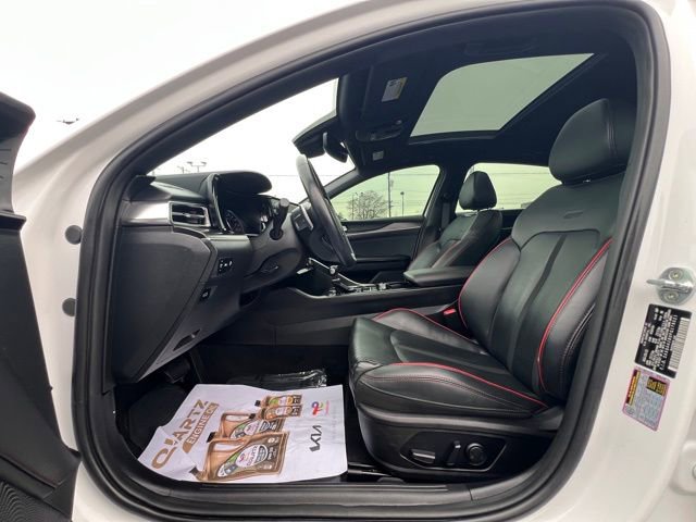 Certified 2023 Kia K5 GT w/ GT1 Package image 18